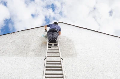 Peinture extérieure à la Celle-les-Bordes — façades et ravalement